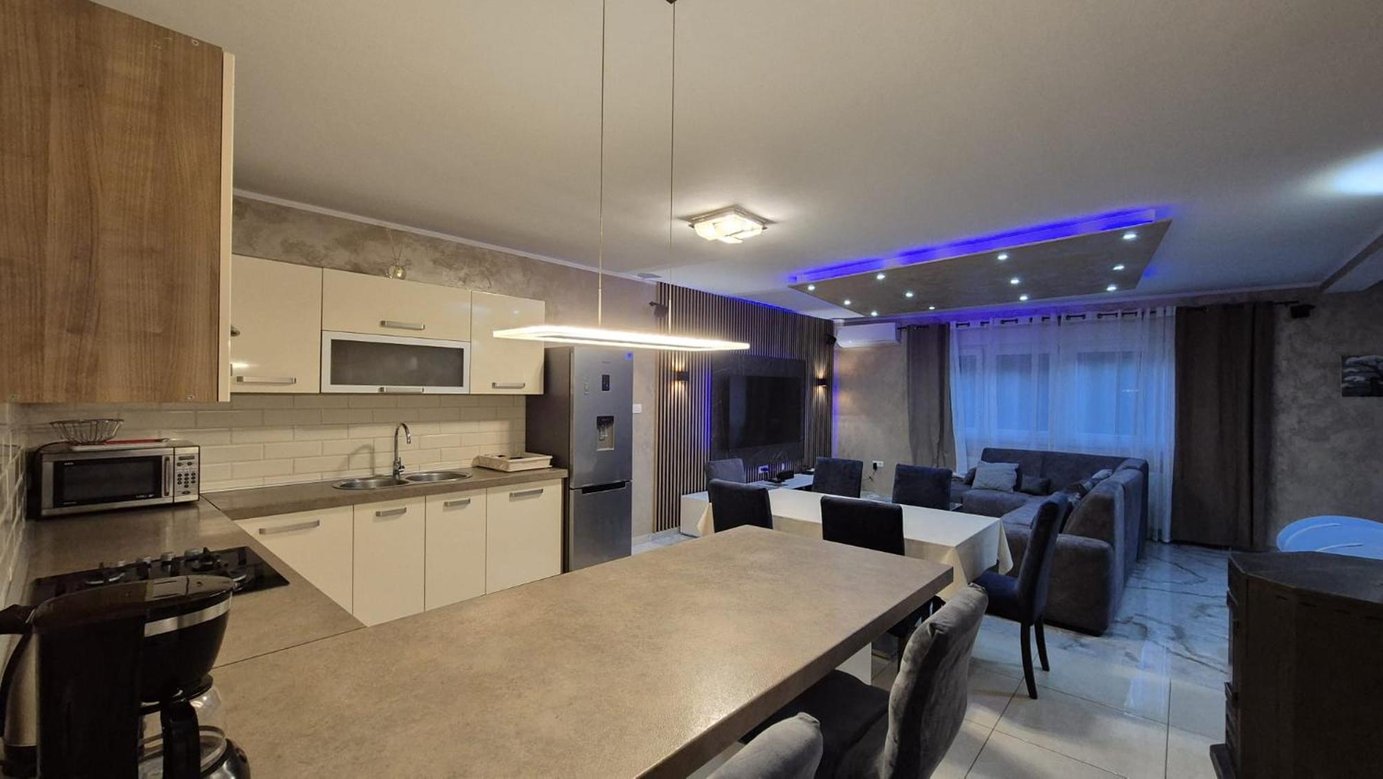 Apartments Adriana Bilice Zewnętrze zdjęcie